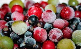 Как правильно размораживать фрукты и овощи