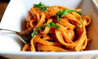 Спагетти с томатным соусом - блюдо для поста